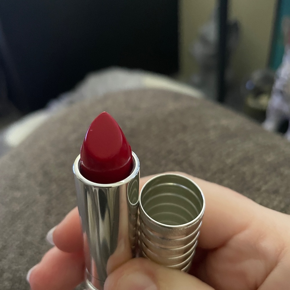 Clinique matte Crimson lipstick